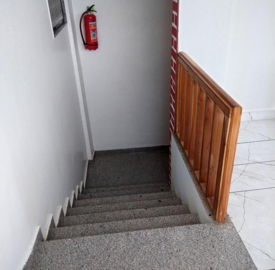 Hotel Milan Ahmedabad Eksteriør billede